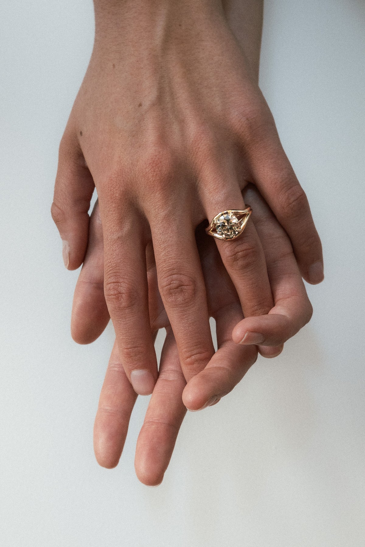 Onda / 2.75 ct Old European