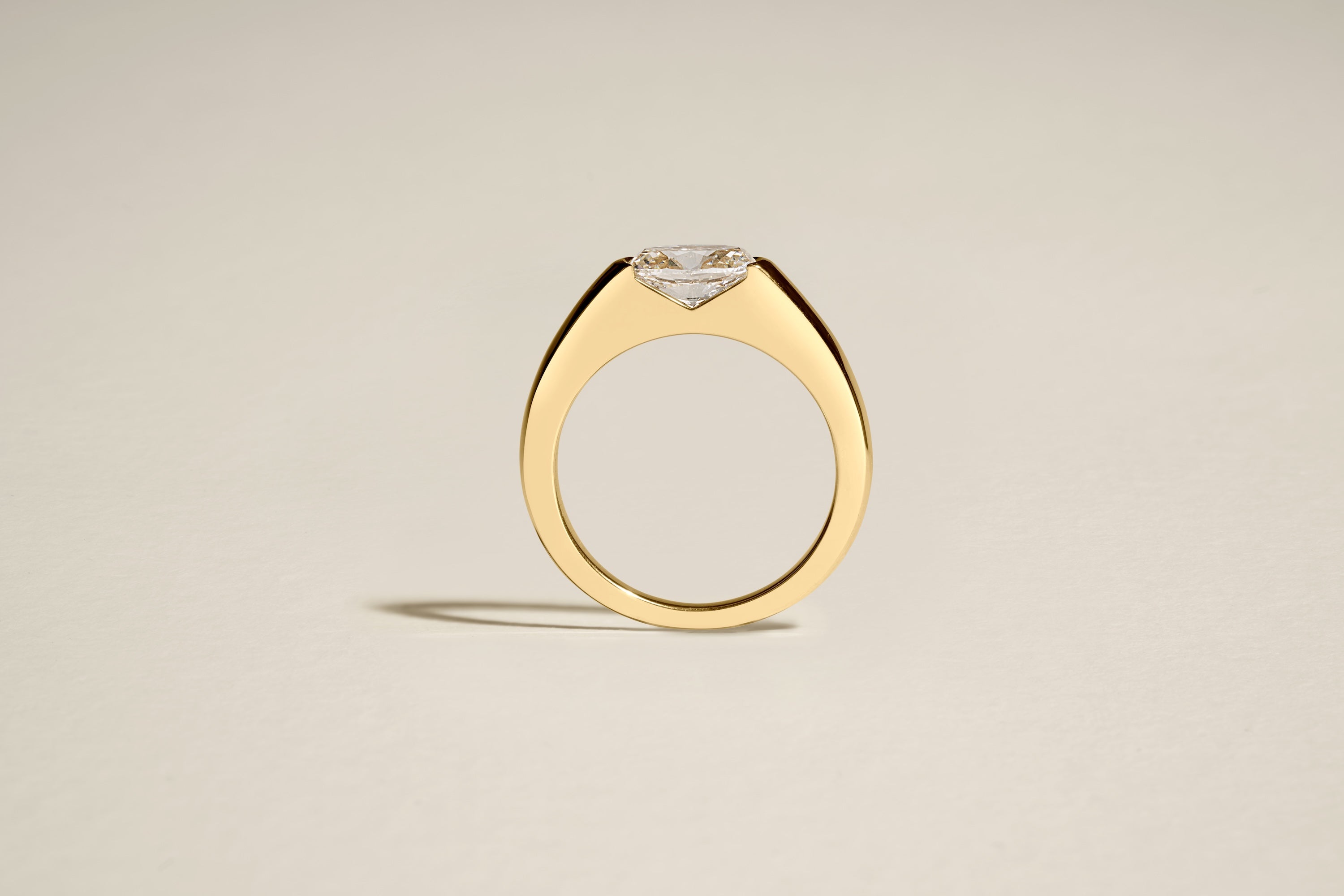 1.01 Carat Oval Brilliant Diamond Venus Ring