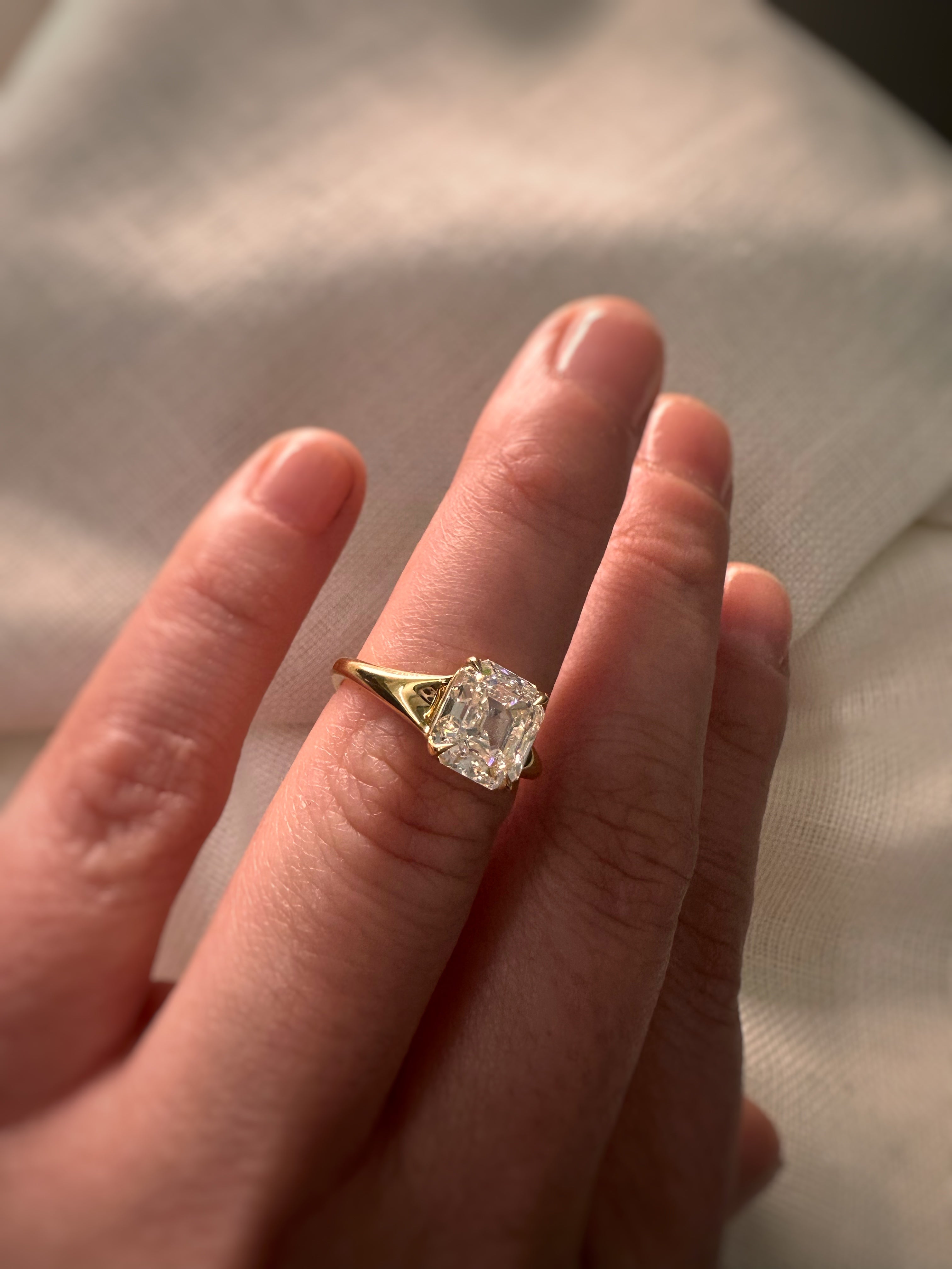 2.50 Carat Asscher Cut Diamond Dea Ring