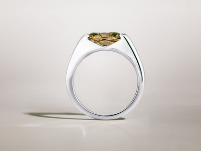 Venus / 1.50 ct Oval