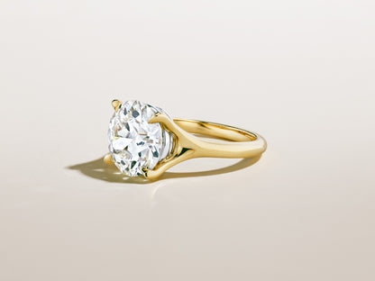 Gira / 4.57 ct Old European